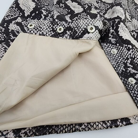 Urban Outfitters Snake Print Mini Skirt Small - Picture 8 of 9